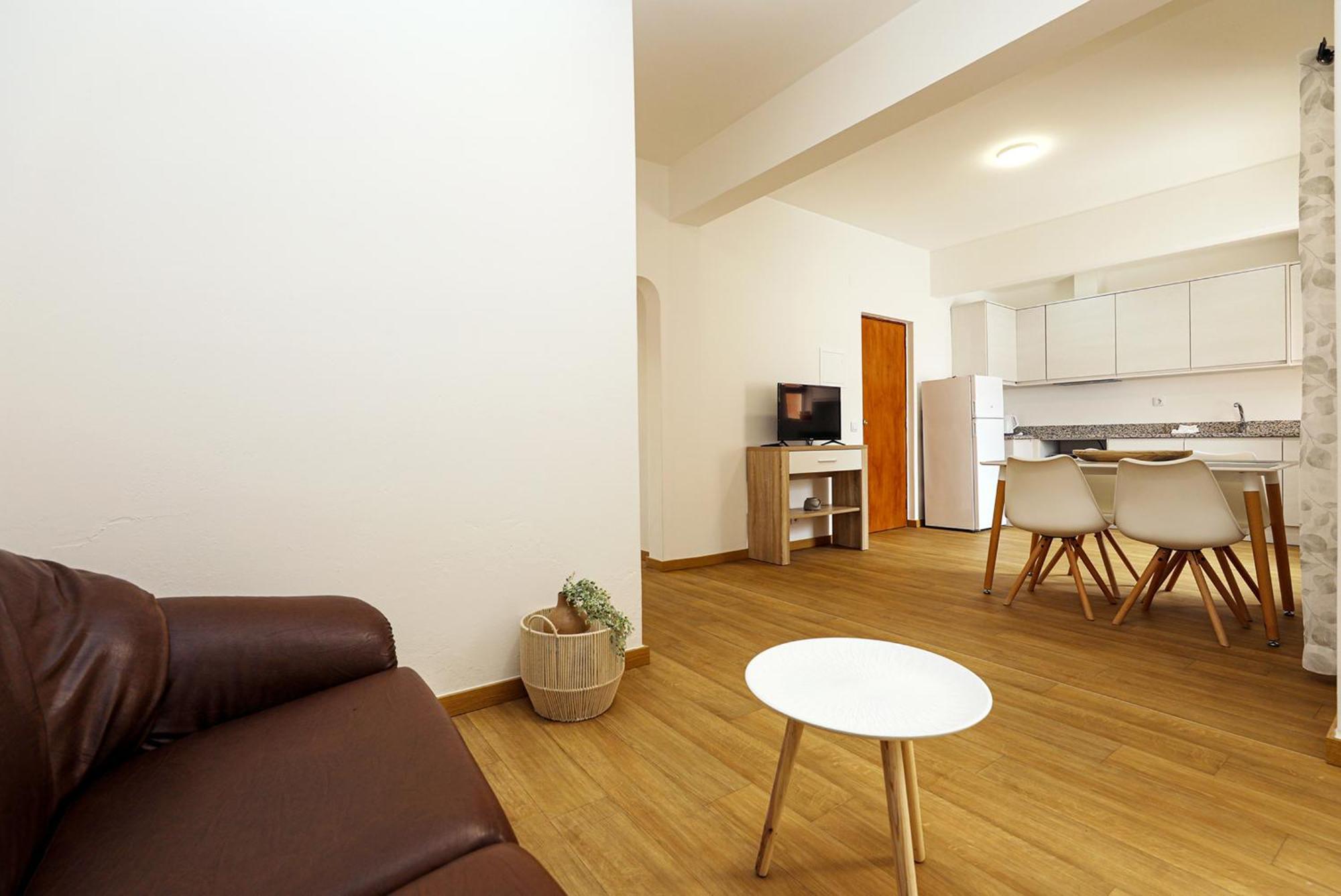 B87 - Windmill 2 Bed Apartment In Odiáxere المظهر الخارجي الصورة