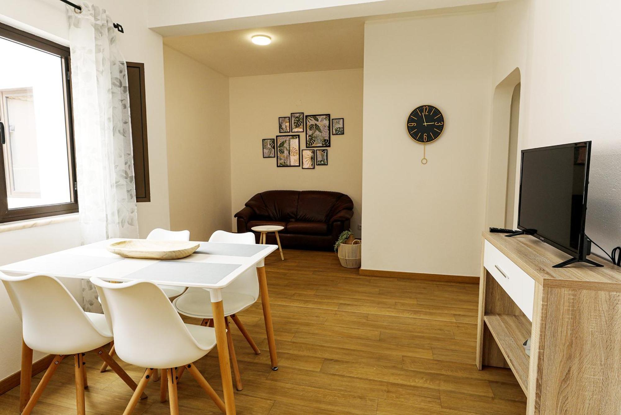 B87 - Windmill 2 Bed Apartment In Odiáxere المظهر الخارجي الصورة